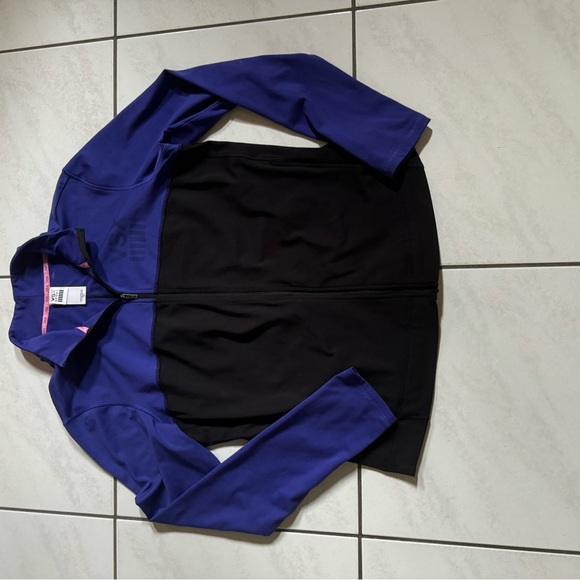 Victoria's Secret VSX Sport long sleeve zip up track jacket. Size: Medium - Picture 2 of 10